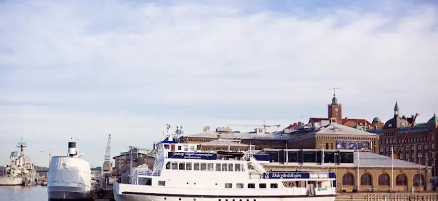Bilden visar båten MS Trubaduren