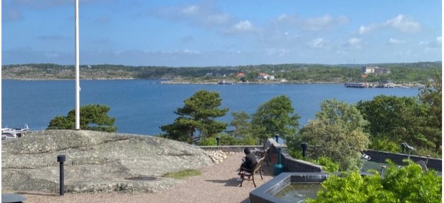 Vy från hotellet ut mot havet