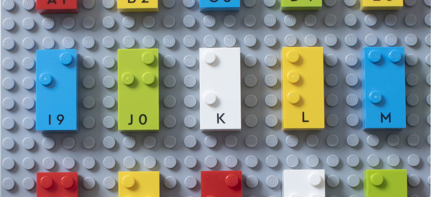 Legobitar med punktskrift
